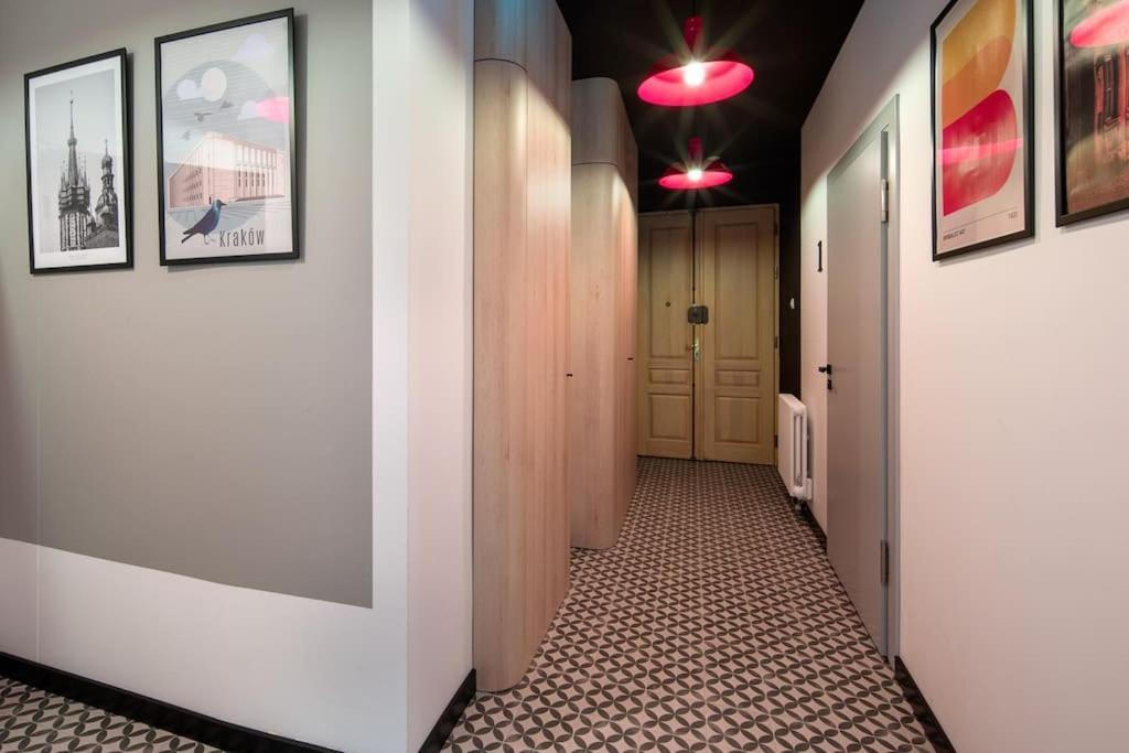 Post-soviet Style In The Centre Apartment Krakau